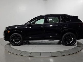 New 2025 Volkswagen Tiguan SE R-Line video 2