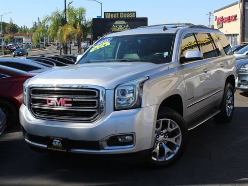 Used 2015 GMC Yukon SLT w/ Open Road Package AWD/4WD image 2