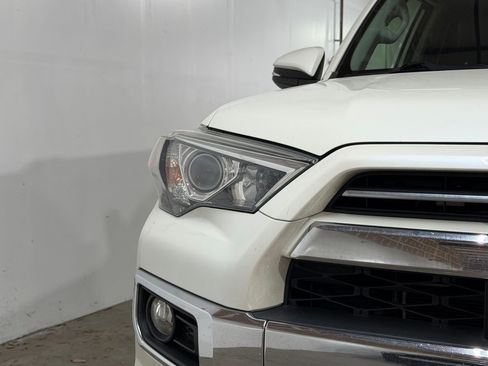 Used 2020 Toyota 4Runner Limited RWD image 9