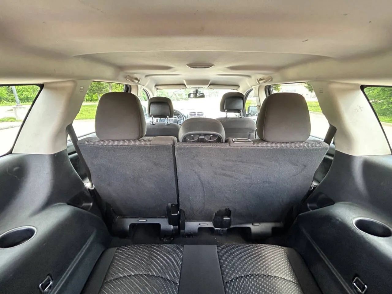 Used 2019 Dodge Journey SE FWD image 15