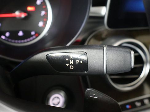 Used 2019 Mercedes-Benz C 300 Sedan w/ Premium Package image 41