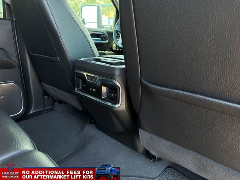Used 2024 GMC Sierra 2500 Denali w/ Denali Reserve Package AWD/4WD image 25