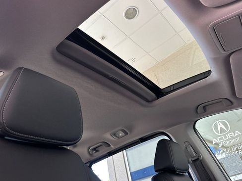 Used 2024 Honda Odyssey EX-L image 18