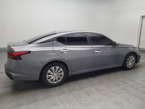 Used 2020 Nissan Altima 2.5 S FWD image 10