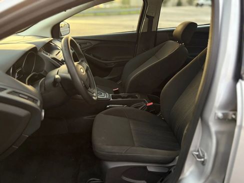 Used 2015 Ford Focus S image 11