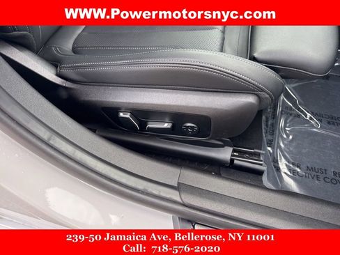 Used 2024 BMW 330i xDrive Sedan image 16