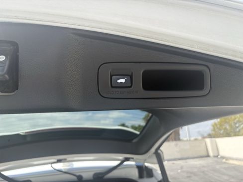 Used 2022 Honda CR-V EX-L image 14