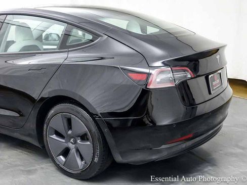 Used 2022 Tesla Model 3 RWD image 8