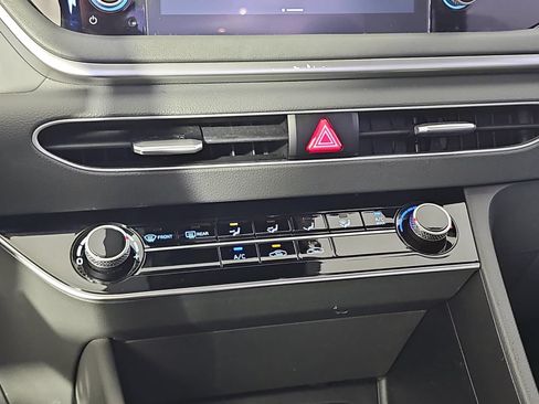 Used 2020 Hyundai Sonata SE FWD image 22