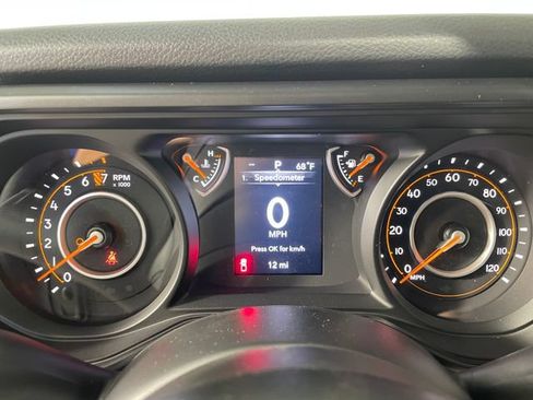 New 2026 Jeep Gladiator Sport AWD/4WD image 3