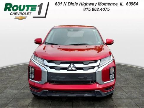 Used 2025 Mitsubishi Outlander Sport AWD image 2