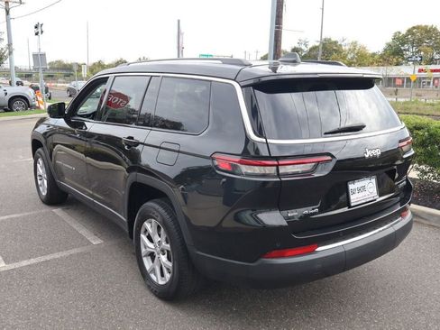 Used 2022 Jeep Grand Cherokee L Limited AWD/4WD image 8