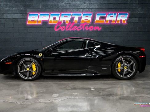 Used 2011 Ferrari 458 Italia Coupe image 2