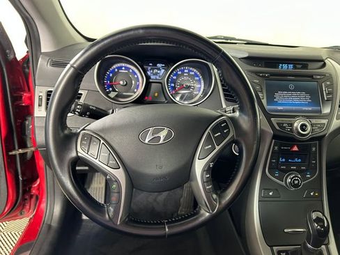 Used 2014 Hyundai Elantra Limited w/ Option Group 03 FWD image 15