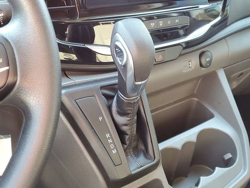 Used 2024 Ford Transit 350 XLT image 31