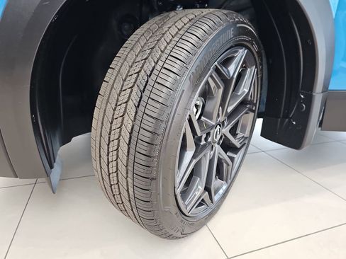 New 2026 Nissan Kicks SR FWD image 34