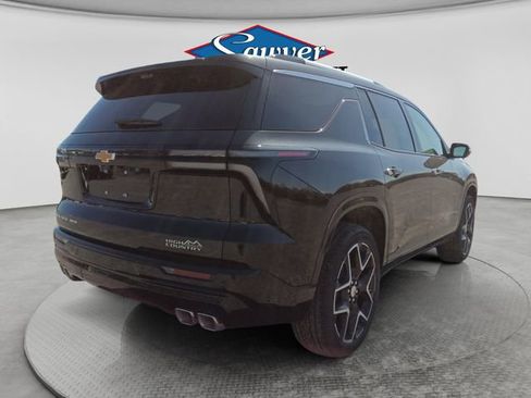 New 2026 Chevrolet Traverse High Country w/ LPO, Floor Liner Package AWD/4WD image 5