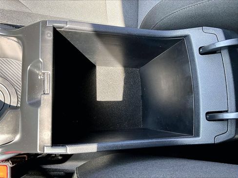 Used 2025 Kia K4 FWD image 28
