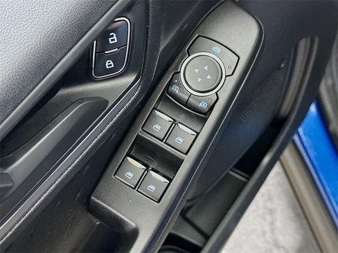 Used 2020 Ford Escape S image 19