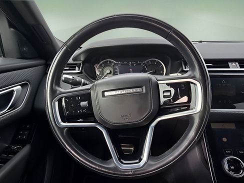 Used 2022 Land Rover Range Rover Velar R-Dynamic S image 28