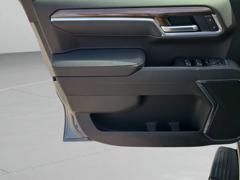 New 2026 Chevrolet Silverado 1500 RST RWD image 16
