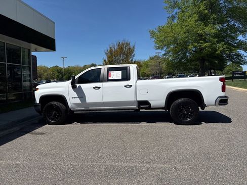 Used 2024 Chevrolet Silverado 3500 W/T image 8