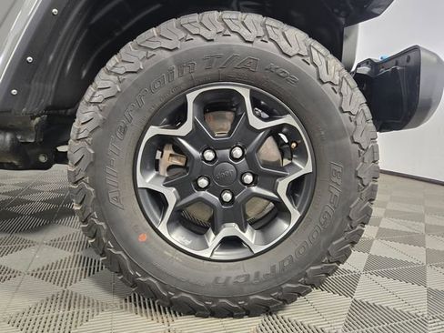 Used 2021 Jeep Wrangler Unlimited Rubicon 4xe w/ Cold Weather Group image 12