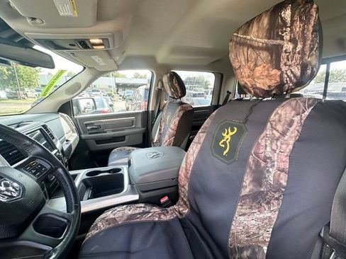 Used 2018 RAM 1500 Big Horn AWD/4WD image 29