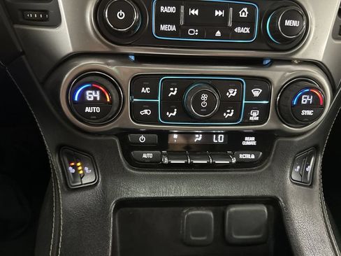 Used 2015 Chevrolet Tahoe LT AWD/4WD image 40