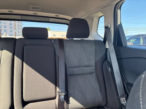 Used 2025 Nissan Rogue SV FWD image 38