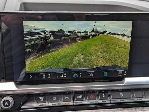 New 2026 Chevrolet Silverado 2500 LTZ w/ LTZ Plus Package AWD/4WD image 24