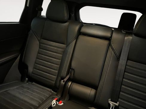 New 2026 Mitsubishi Outlander SE image 13