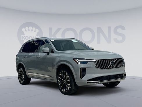 New 2026 Volvo XC90 T8 Plus w/ Protection Package Premier AWD/4WD image 10