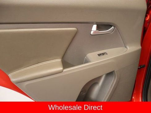 Used 2011 Kia Sportage EX w/ Premium Pkg w/Leather Seats FWD image 27