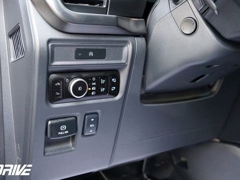 Used 2025 Ford F150 Raptor image 22