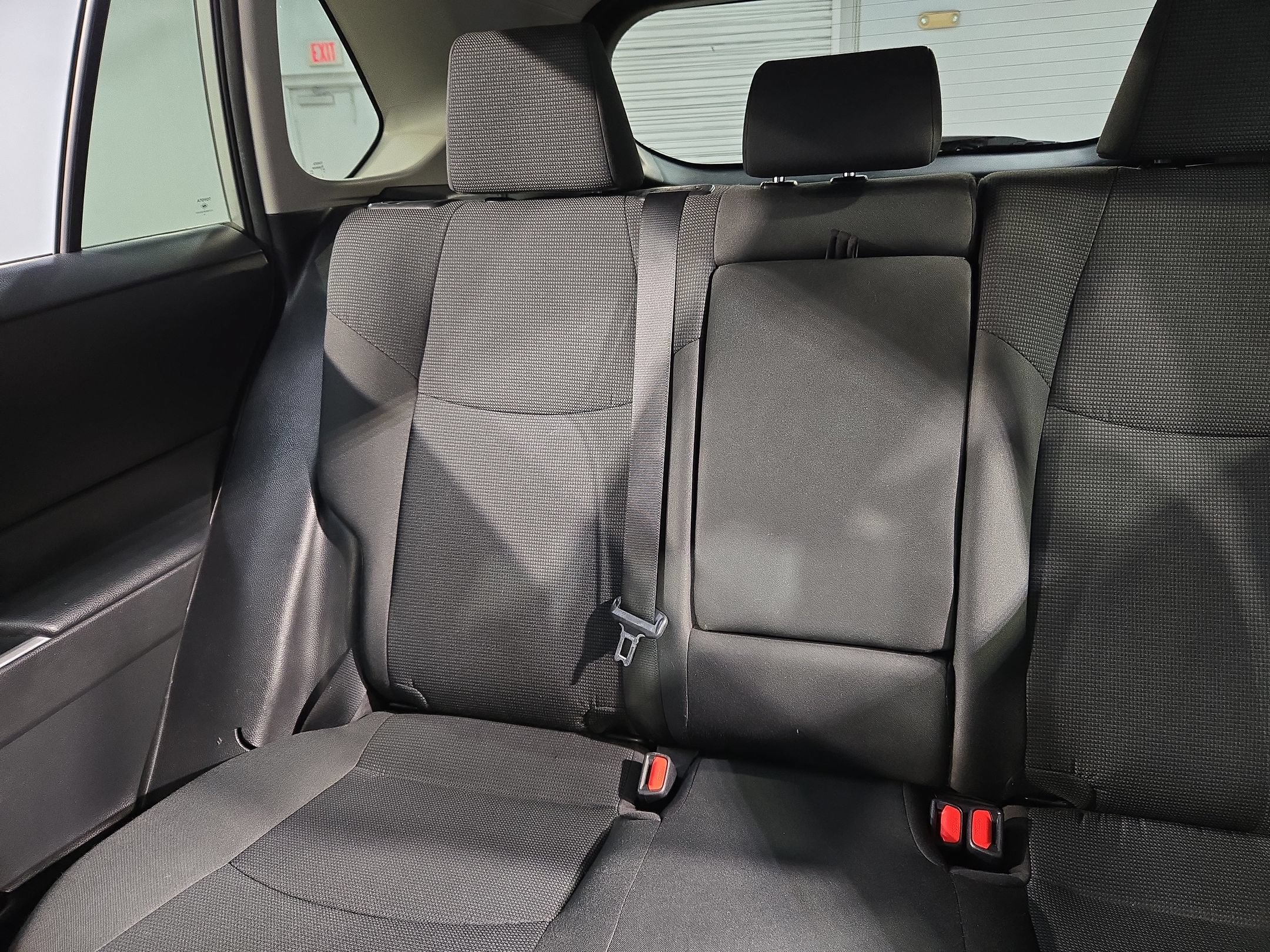 Used 2020 Toyota RAV4 LE FWD image 12