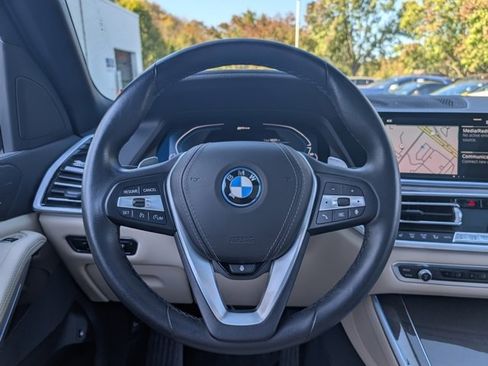 Used 2022 BMW X5 xDrive45e w/ Executive Package image 17