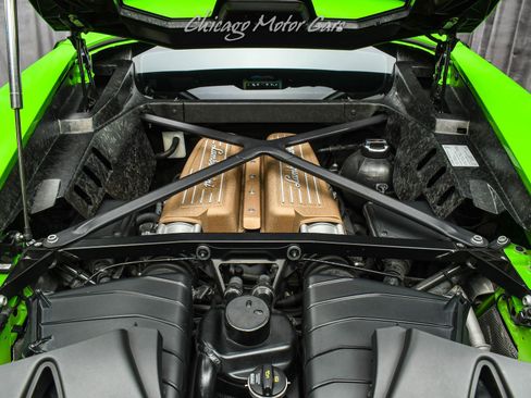 Used 2018 Lamborghini Huracan Performante image 53