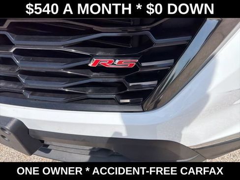 Used 2023 Chevrolet Traverse RS AWD/4WD image 9