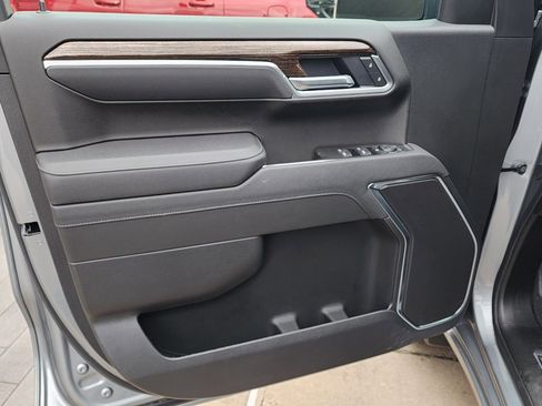 New 2026 GMC Sierra 1500 Elevation image 14