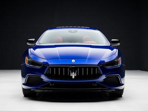 Used 2022 Maserati Ghibli Modena image 7