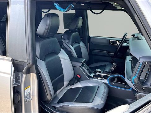 Certified 2024 Ford Bronco Black Diamond AWD/4WD image 7