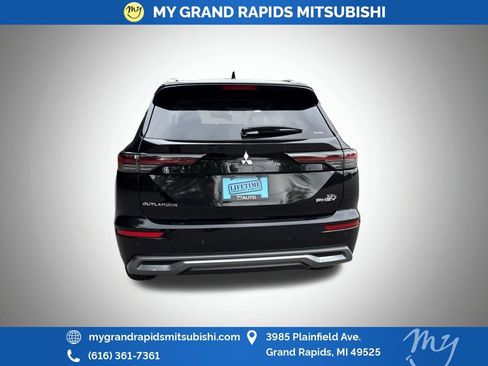 New 2026 Mitsubishi Outlander SEL AWD/4WD image 4