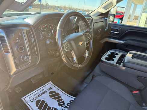 Used 2018 Chevrolet Silverado 3500 LT image 11