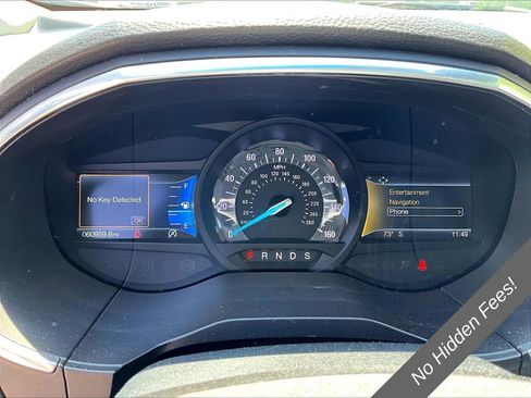 Used 2019 Ford Edge Titanium w/ Equipment Group 301A FWD image 18