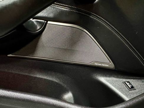 Used 2017 BMW 540i xDrive 540i xDrive Sedan 4D image 11