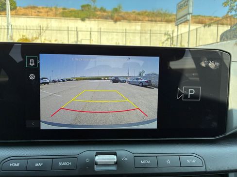 Used 2025 Kia K4 LXS image 22