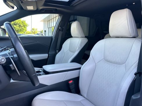 Used 2023 Lexus RX 350 Premium Plus w/ Accessory Package (Z1) FWD image 5