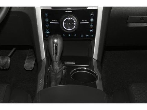 Used 2015 Ford Explorer Limited w/ Equipment Group 301A AWD/4WD image 13