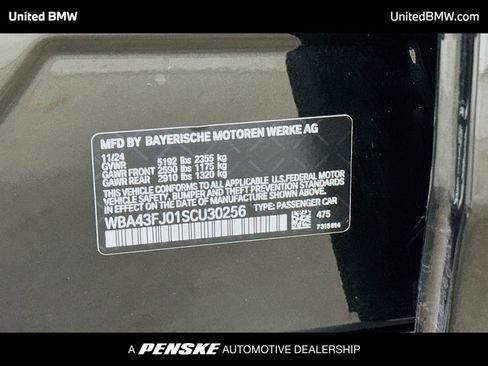 Used 2025 BMW 530i w/ Premium Package image 15